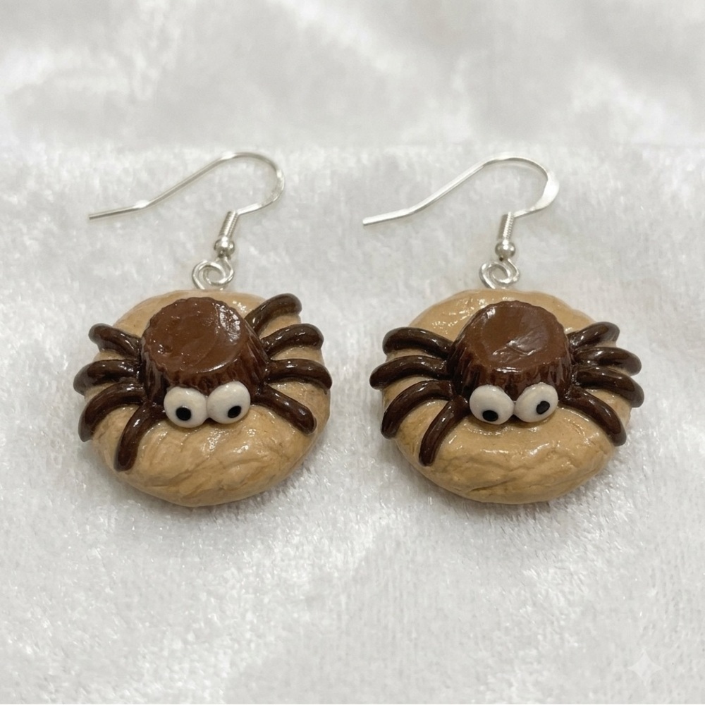 NWT Spider Cookie Earrings - Handmade - Halloween Jewelry - Brown & Tan